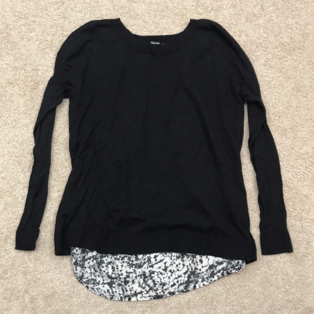 Cute open back sweater